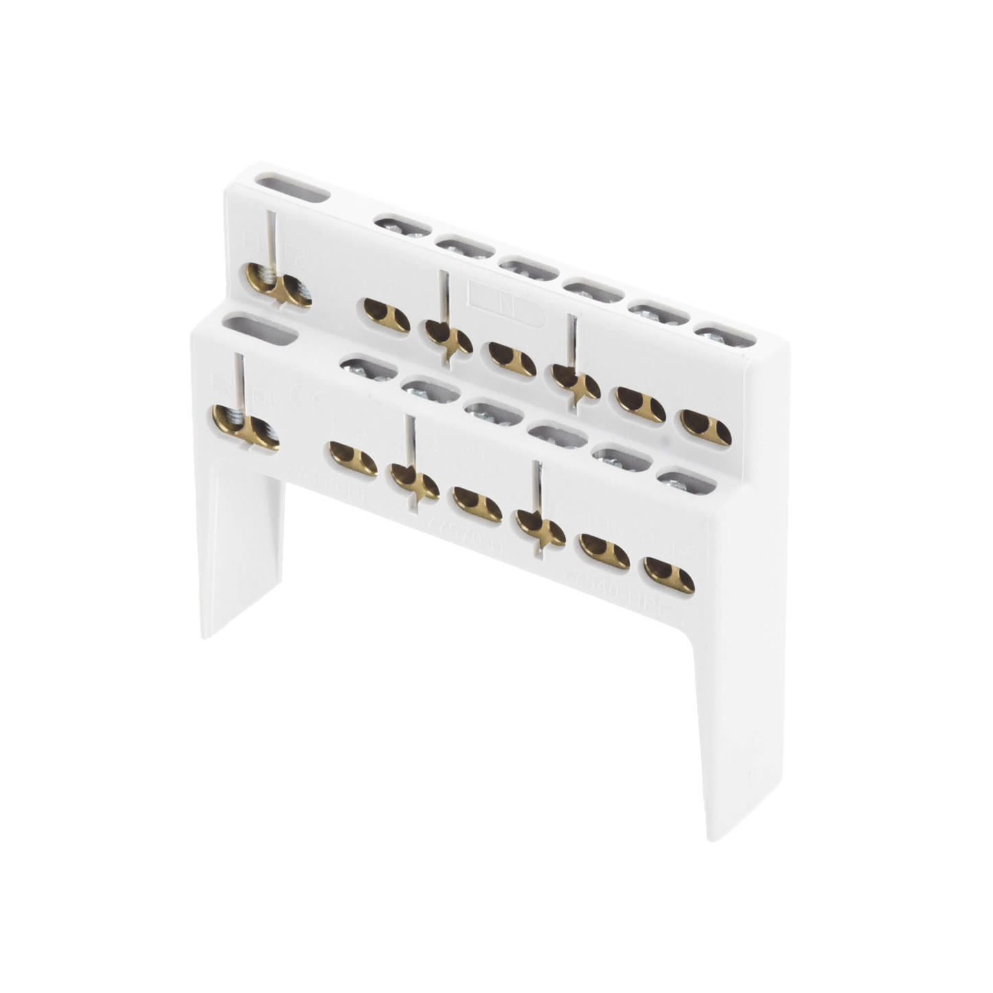 BC40M36|Soporte + Barra de Conexion (12/24/36 MOD) (12+2 ENTR.) IP40