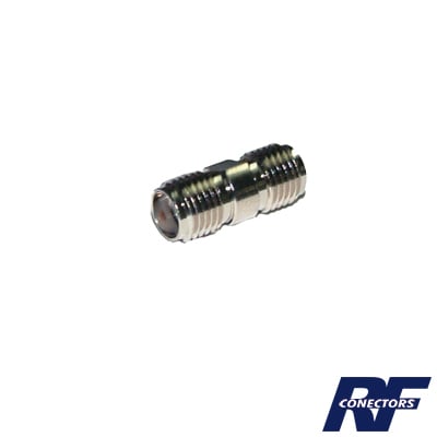 RSA-3404|Adaptador en Línea tipo Barril, de Conector SMA Hembra a SMA Hembra, Níquel/ Oro/ Teflón.