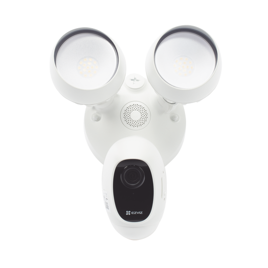 CS-LC1C|Cámara IP 2 Megapíxel /  Wi-Fi / Luz Ultrabrillante / Audio de dos vías / Sirena Integrada / Sensor PIR / Ranura para Memoria