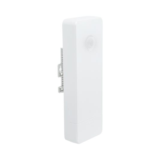FORCE-130|Suscriptor ePMP Force 130 MIMO 2x2 / 28 dBm de potencia / Mejor desempeño en zonas altamente ruidosas / 5150-5970 MHz / Distancia de 3 km en PTMP / Antena integrada de 14 dBi (C050900C505A)